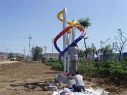 hj1741 不銹鋼雕塑-針線之魅_青島國際服裝城不銹鋼雕塑、石雕、玻璃鋼雕塑_濱州宏景雕塑有限公司